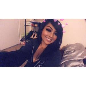 Meet your Posher, Angela